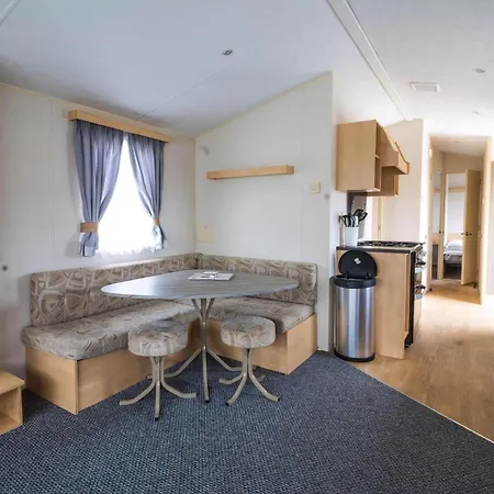 3 Bed, 8 Berth Caravan For Hire At St Osyth Park Near Clacton-On-Sea Ref 28039Cw Экстерьер фото